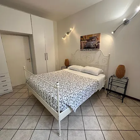 Porta Saragozza Appartamento