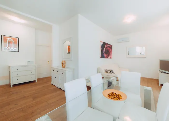 Porta Saragozza Apartmán