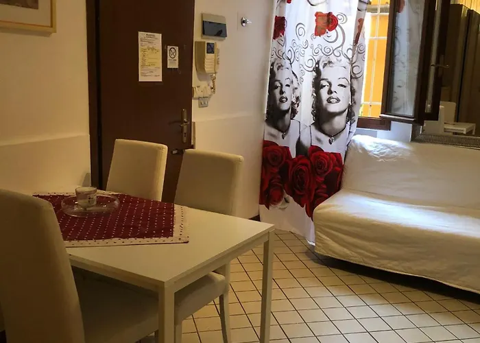 Porta Saragozza شقة بولونيا